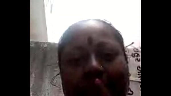 Ibu India Yang Bikin Ngiler, Siap Dimainin!