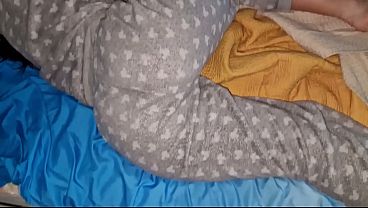 Ketemu Pacar Kakakku Tidur Di Ranjangku, Gue Bangunin Dia Dengan Ngewe Panas, Ujungnya Pantatnya Penuh Air Mani Tanpa Kondom