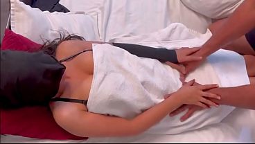 Desi Bhabhi Super Sangek, Memek Sempit Digenjot Habis Sama Devar, Video Xxx Babhinya Hot Viral Pake Suara Hindi.