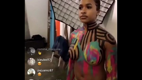 Tonton Live Instagram, Puting Nyempil Bikin Ngaceng
