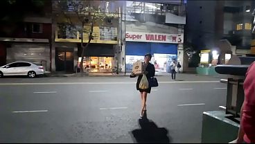 Di Tengah Pandemi Yang Serem Abis, Gue Lagi Full Karantina Sambil Nge-rock And Roll, Tiba-tiba Nyokap Temen Gue Pergi Ke Supermarket Dan Dapet Dua Tipe Kontol Yang Beda.