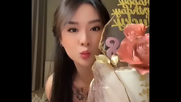 Tiktok Cewek China Puting Keliatan