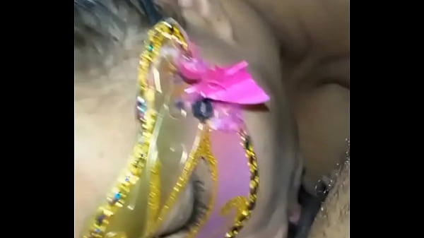 Muncrat Susu Pelacurku Yang Lagi Ngocok.