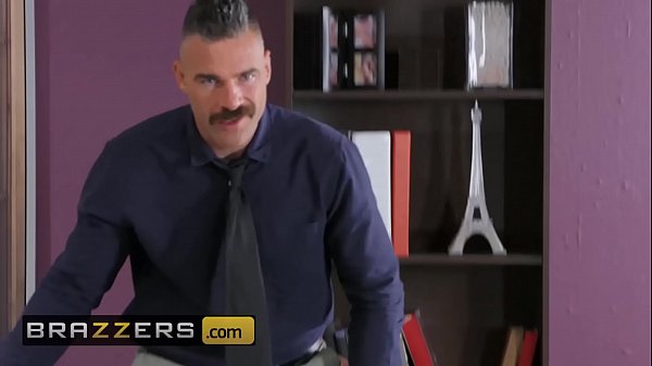 Kerjaan Ngantor Tapi Putingnya Nggak Mau Diem – Monique Alexander & Charles Dera – Bos Remote Yang Mainin Tubuh Gue – Brazzers