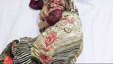 Aku Kencengin Mertua Sendiri, Kira-kira Itu Istriku Yang Lagi Basah.