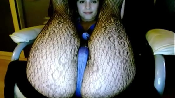 Babe Sexydea Colmek Depan Kamera Live, Bikin Ngilu